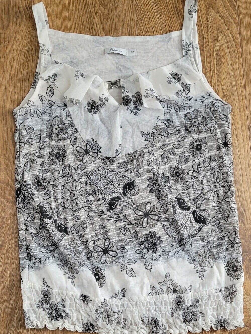Reitmans White & Black Floral Ruffle Neck Cami Top Size S